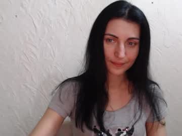 Nensyfay_ Chaturbate stream image from January 17, 2025