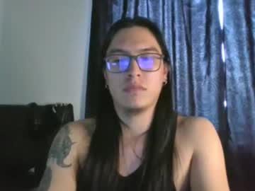 Polla322 Chaturbate stream image from January 17, 2025