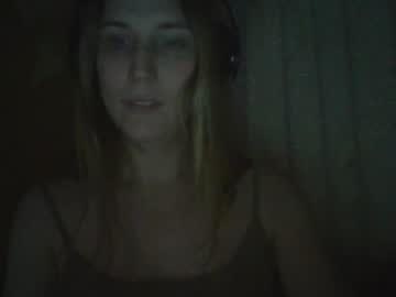 Taylafox Chaturbate stream image from January 17, 2025