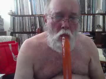 Dadpigslut2 Chaturbate stream image from January 17, 2025