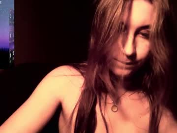 Ezmeralda_Casimir Chaturbate stream image from January 17, 2025