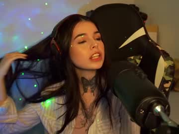 Ittsalexa Chaturbate stream image from January 17, 2025