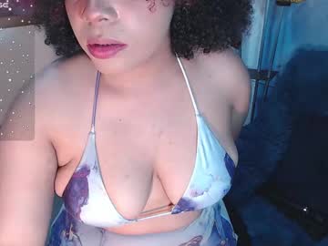 Kittye_Link Chaturbate stream image from January 17, 2025