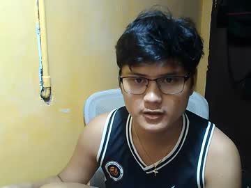 Seanx21 Chaturbate stream image from January 17, 2025