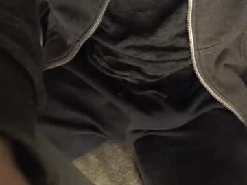 Suitenothing Chaturbate stream image from January 17, 2025