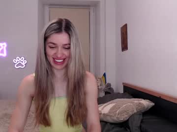 Hot_Berry69 Chaturbate stream image from January 18, 2025