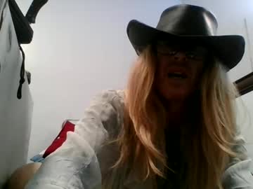 Pinkobussytwinko Chaturbate stream image from January 18, 2025
