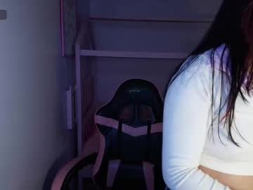Zuly_Ch Chaturbate stream image from January 18, 2025