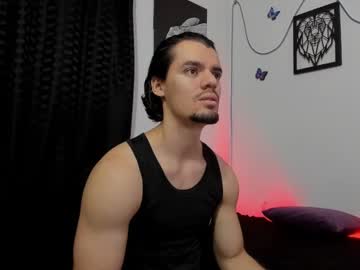 Maxi_Styles Chaturbate stream image from January 18, 2025
