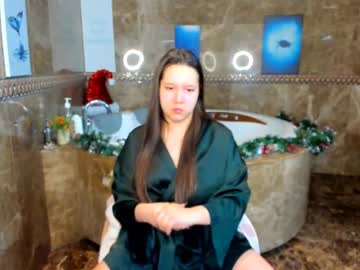 Mira_Karter Chaturbate stream image from January 18, 2025