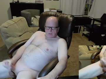 Patrickstroking Chaturbate stream image from January 18, 2025