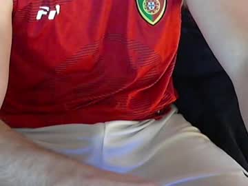 Shyguy04_04_04 Chaturbate stream image from January 18, 2025