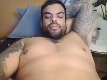 Uppymn Chaturbate stream image from January 18, 2025
