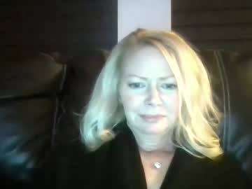 Blondefun2 Chaturbate stream image from January 18, 2025