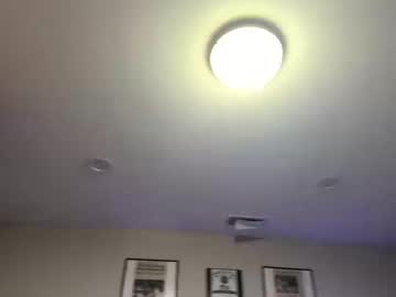 Bobbito562 Chaturbate stream image from January 18, 2025