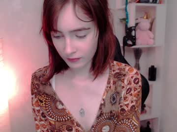 Mary_Cuddle Chaturbate stream image from January 18, 2025
