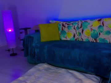 Amiradavis Chaturbate stream image from January 18, 2025