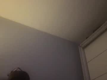 Fantasticdeee Chaturbate stream image from January 18, 2025