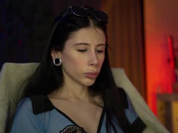 Your_Nicolett Chaturbate stream image from January 18, 2025