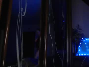 Amorelara Chaturbate stream image from January 18, 2025