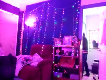 Andrerw98765 Chaturbate stream image from January 18, 2025