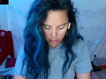 Elektra_32 Chaturbate stream image from January 18, 2025