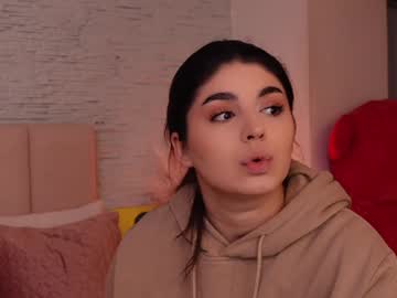 Rachelswaan Chaturbate stream image from January 18, 2025