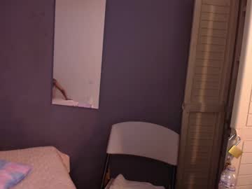 Alexa_Swan2 Chaturbate stream image from January 18, 2025