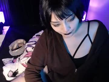 Honey_Dark Chaturbate stream image from January 18, 2025