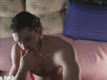 Karlos_Murphy Chaturbate stream image from January 18, 2025