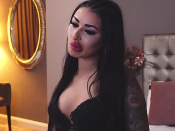 Yasminafire Chaturbate stream image from January 18, 2025