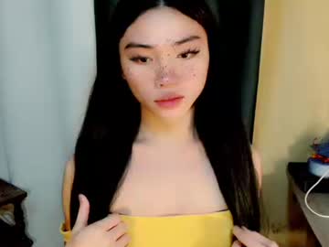Mama_Loves_U Chaturbate stream image from January 18, 2025