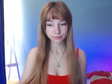 Luciacam20 Chaturbate stream image from January 18, 2025