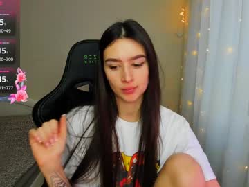 Veronica_Larson Chaturbate stream image from January 18, 2025