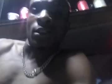 Mister5th Chaturbate stream image from January 18, 2025