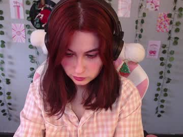 Sarakinski Chaturbate stream image from January 18, 2025
