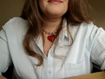 Vatow21 Chaturbate stream image from January 18, 2025