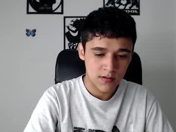 Enzo__798766 Chaturbate stream image from January 18, 2025