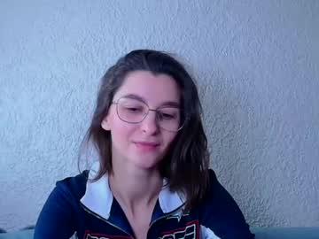 Skyler_Skyy Chaturbate stream image from January 18, 2025