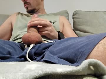 Youronlyneed Chaturbate stream image from January 18, 2025