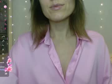 Ahtena Chaturbate stream image from January 18, 2025