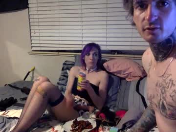 Ravenxbeastie Chaturbate stream image from January 18, 2025