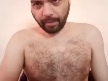 Yourlovern1 Chaturbate stream image from January 18, 2025