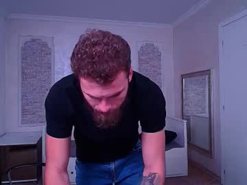 Neillweston Chaturbate stream image from January 18, 2025