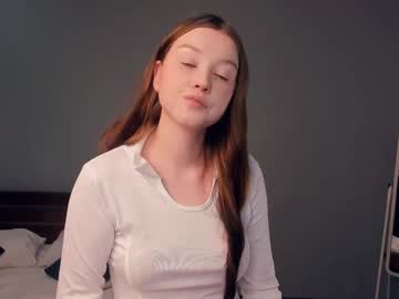Primrosefort Chaturbate stream image from January 18, 2025