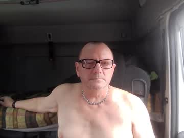 Komputer123456789 Chaturbate stream image from January 18, 2025