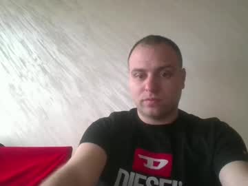 Shmele_04 Chaturbate stream image from January 18, 2025