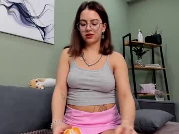 Tetya_Motya Chaturbate stream image from January 18, 2025