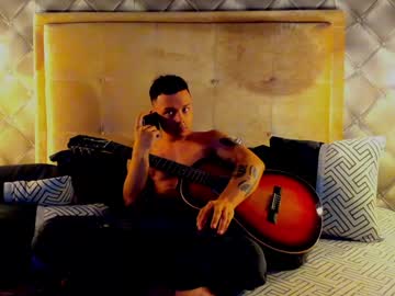 Zeusjeff Chaturbate stream image from January 18, 2025