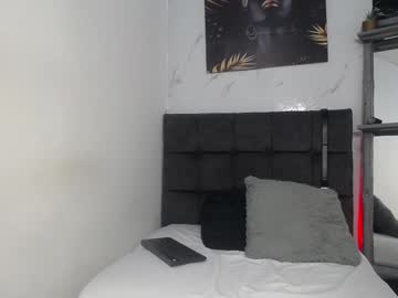 Alexia_Smitt Chaturbate stream image from January 18, 2025